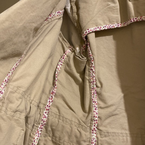 Khaki colored drawstring blazer with pockets, size XL Great condition like new! - Picture 7 of 8